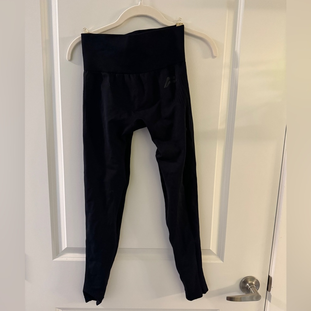 pursue fitness seamless leggings!
